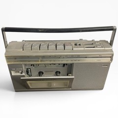 Vintage Realistic Minisette-12 AM/FM Radio Cassette Recorder 14-1012A Untested