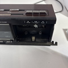 Vintage 80s Soundesign 3838WAL Cassette Player/Digital Clock/ Radio Works