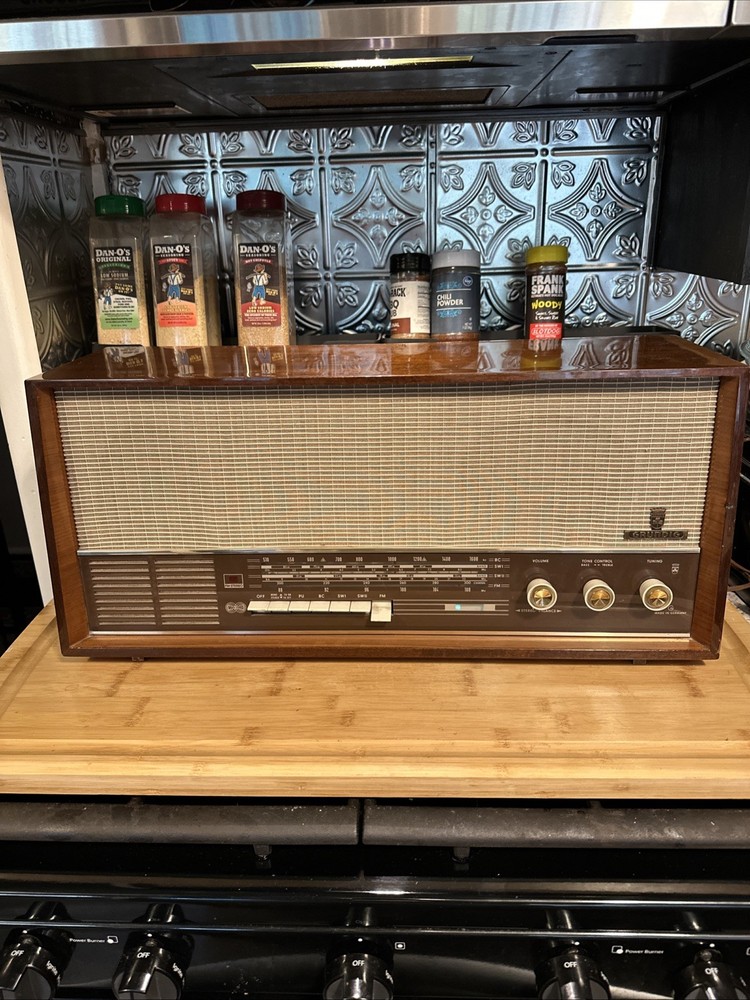 Orig. 1965 Grundig 4070U Tube Radio AM FM SW Germany Stereo Decoder AS-IS Beauty