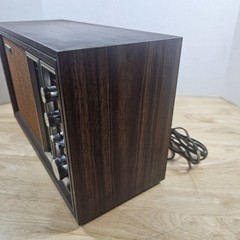 Vintage Sony TFM-9450W AM/FM Radio Woodgrain Tabletop Radio Works Read Desc