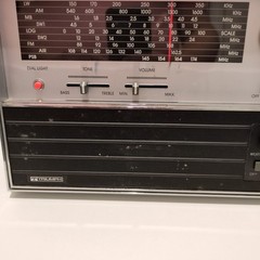 Triumph No. 819 Solid State Multi Band World Time Radio Vintage