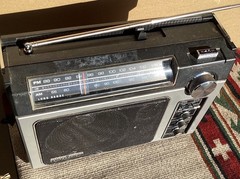 VINTAGE GENERAL ELECTRIC SUPERRADIO II 7-2885F LONG RANGE AM/FM TESTED WORKING