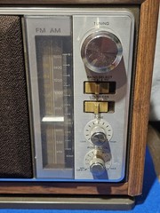 Vintage Sony ICF-9740W AM/FM Wood Grain Table Radio Taiwan Tested