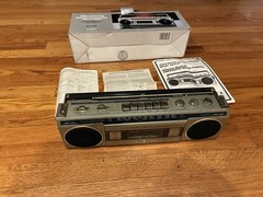 Vintage General Electric GE 3-5283 AM/FM Radio Cassette Player Boombox WORKS