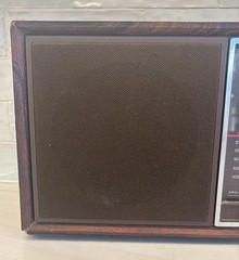 Realistic MTA-11 Vintage RadioShack AM/FM Radio Model 12-690