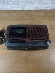 GE Woodgrain 7-4966B AM/FM Radio Alarm Clock w/ Cassette Player BROKEN, DIRTY
