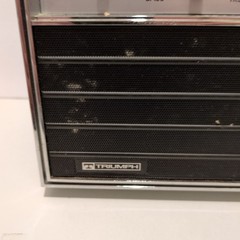 Triumph No. 819 Solid State Multi Band World Time Radio Vintage