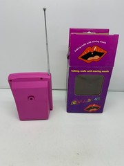 Vintage Talking FM Radio w/ Moving Mouth Pig RHD-2142 &rsquo;90s RARE NEW WORKING