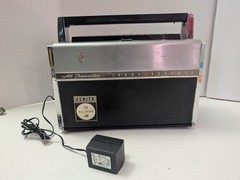 Vintage Zenith Trans-Oceanic AM-FM Multi-Band Royal 3000-1 Works Great