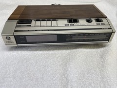 General Electric GE Model 7-4634B Digital Clock Radio Alarm Clock Tested Working