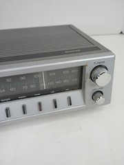 Vintage Silver Realistic Chronomatic 232 Alarm Clock Radio AM FM Tested Working