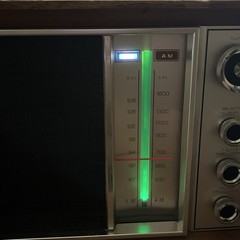 Vintage 1970s PANASONIC RE-7259 AM FM 2-Band Wood Cabinet Tabletop Radio WORKING