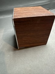 Radio Shack Realistic AM Deskube 12-183 Wood Grain AM Radio For Parts