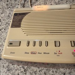 Vintage GE Softlite AM/FM Alarm Clock Radio Model 7-4657A Works Great Light