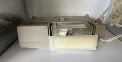 GE SPACEMAKER AM/FM Radio 7-4230A Under Cabinet Light With Mounting Parts WORKS
