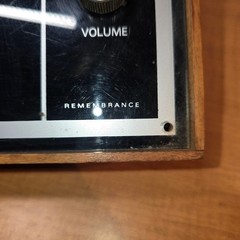 Vintage AM/FM Transistor Radio Remembrance MCM 10&Prime;x7&Prime; Woodgrain