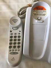 Vintage 1999 ZENITH Z824W CORDED PHONE Alarm Clock AM/FM Radio CD Player WORKS