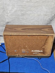 Vintage Sony ICF-9740W AM/FM Wood Grain Table Radio Taiwan Tested