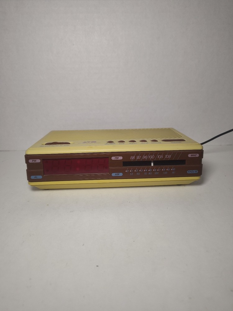 Vintage Sears AM/FM Digital Alarm Clock Radio Model 225.23155 Tested Works