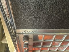 PHILIPS NORELCO FM-AM De Luxe Portable Multi Band Radio Works
