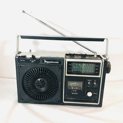 Vtg Panasonic RF 1080 AM/FM PSB 3 Band Portable Radio Black FOR PARTS OR REPAIR