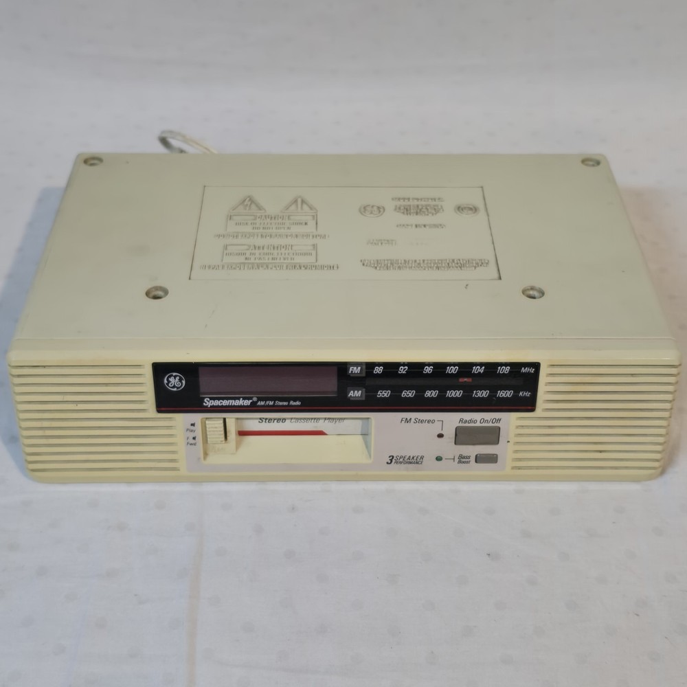 Vintage GE Spacemaker Under Cabinet AM/FM Stereo Radio Cassette Player Tested…