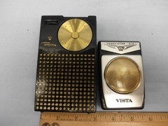 WORKING BLACK 1959 VISTA ROUND GRILLE 6 TRANSISTOR RADIO- RADIOORPHANAGE