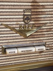 Grundig Majestic Tube Radio 2077 1950’s Tabletop AM/FM Shortwave Vintage Germany