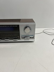 Vintage Soundesign AM/FM Dual Alarm Clock Radio – Model 3789 Read Description