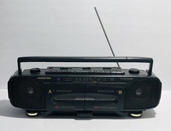 SOUNDDESIGN Cassette Player AM FM Stereo Radio Boombox 4749BLK W/ AC Cord & Tape