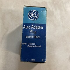 Vintage General Electric Auto Adapter Plug model RT9528