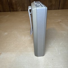 Vintage Panasonic RF-444 Portable AM/FM Radio Works No Headphones