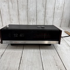 Vintage Zenith Solid State Flip Clock AM/FM Alarm Radio C465R Partially Works