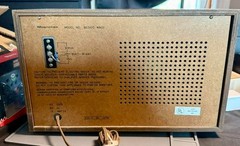 Vintage Magnavox AM FM Wood Tabletop Radio Model BG3100 Mid Century