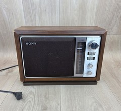 Sony Tabletop Radio ICF-9740W AM/FM Wood Grain Vintage Retro Tested Works READ