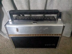 Zenith Trans-Oceanic Royal 1000-D Radio