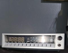 Vintage Silver Realistic Chronomatic 232 Alarm Clock Radio AM FM Tested Working