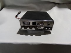 Realistic TRC-424 40-Channel CB Radio No Mic Tested and Working