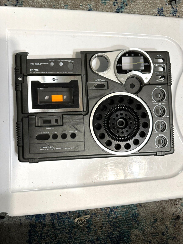 Front Panel+Speaker for TOSHIBA RT-2800 Radio cassette Recorder ,For Parts.