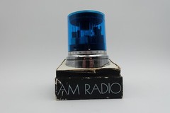 Vintage GE Blue Max « Police Light » Radio. With EXTREMELY RARE box and ear piece.