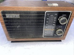 Vintage Sony Radio 11 Transistor 2 Band TFM-9430W, Walnut Style Case WORKS