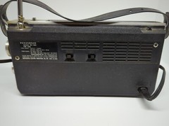 Vintage Panasonic AM/FM Radio RF-581 Tested. Good condition.