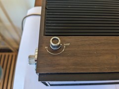 Vintage 1970&rsquo;s Lafayette Flip Clock Radio