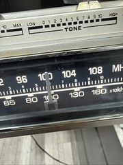 General Electric (GE) model 7-4975 C clock radio w/ Alarm, and Tape Player VTG