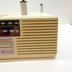 GE Spacemaker 7-4275A AM/FM RADIO Cassette Player Under Cabinet Kitchen Vtg