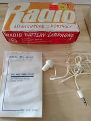 Vintage GE AM Miniature Radio P2790 W/Original Box Manual And Earphone Price Tag