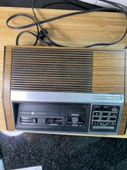 General Electric Programmable AM/FM Clock Radio 7-4870A Tested Works