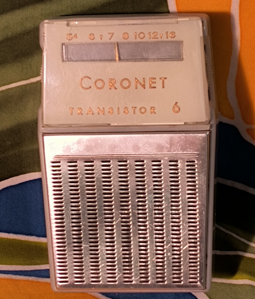 CORONET Transistor 6 – AM Transistor Radio – UNTESTED