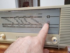 Vintage 1964 Philips Tube Radio B3X40U 3 Band Plano