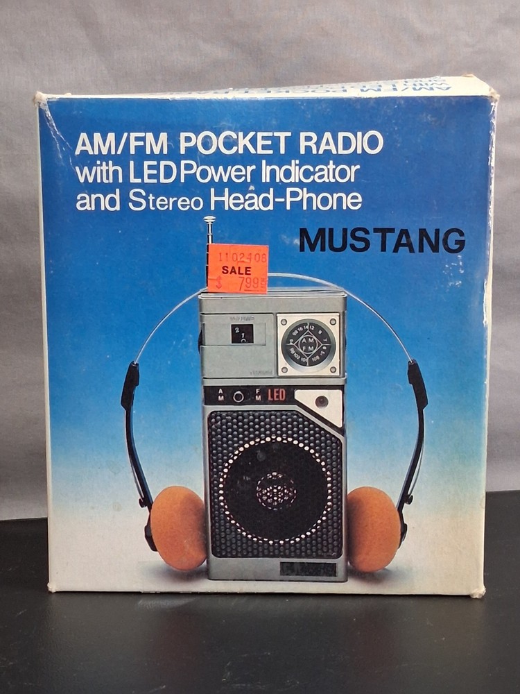 Vintage Mustang Am/fm Pocket Radio